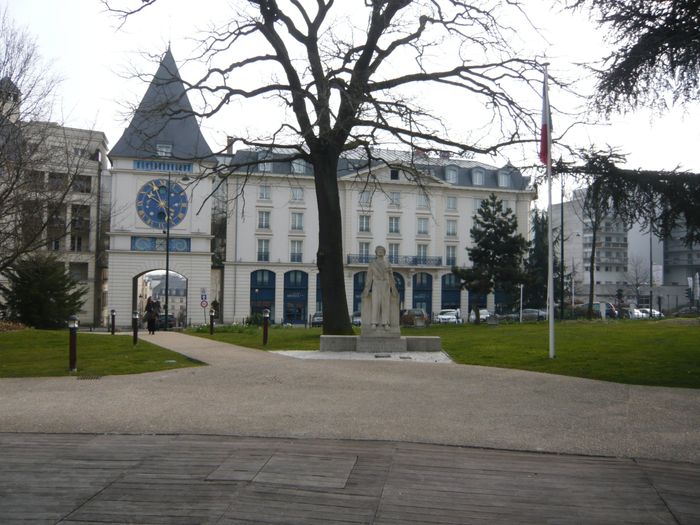 Grand Hôtel (Plessis robinson 92)