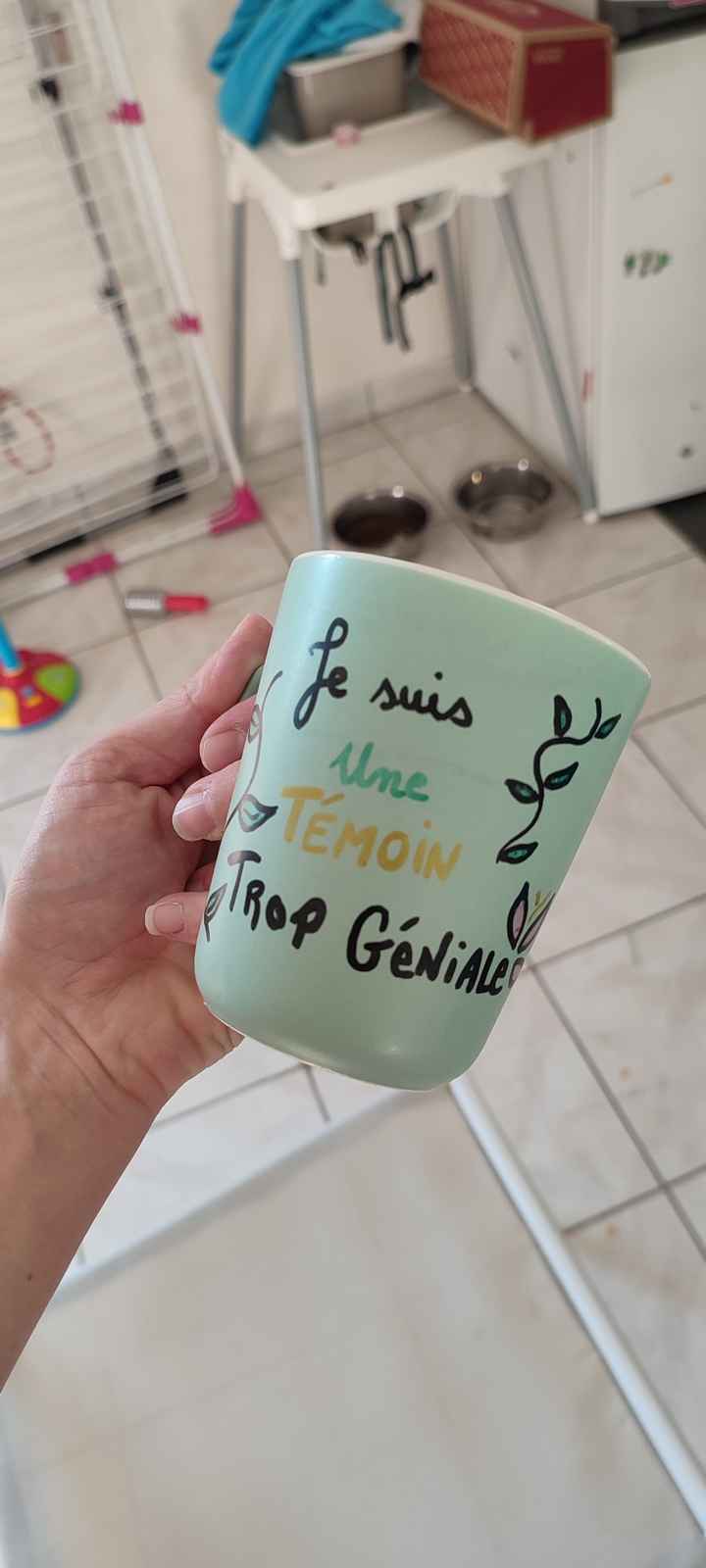 Boîte pour témoin - 2