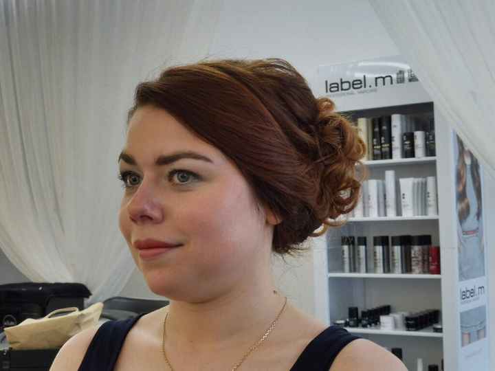 Aujourd'hui c'est un essai maquillage et coiffure - 2