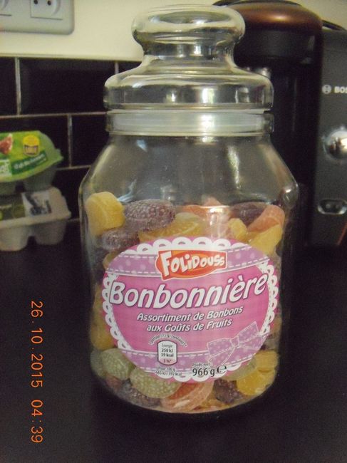 bonbonnière