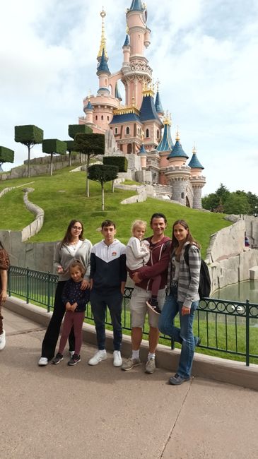 Détente en famille à Disney avant le mariage 11