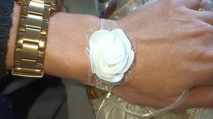 Bracelets et boutonnières invités - 3