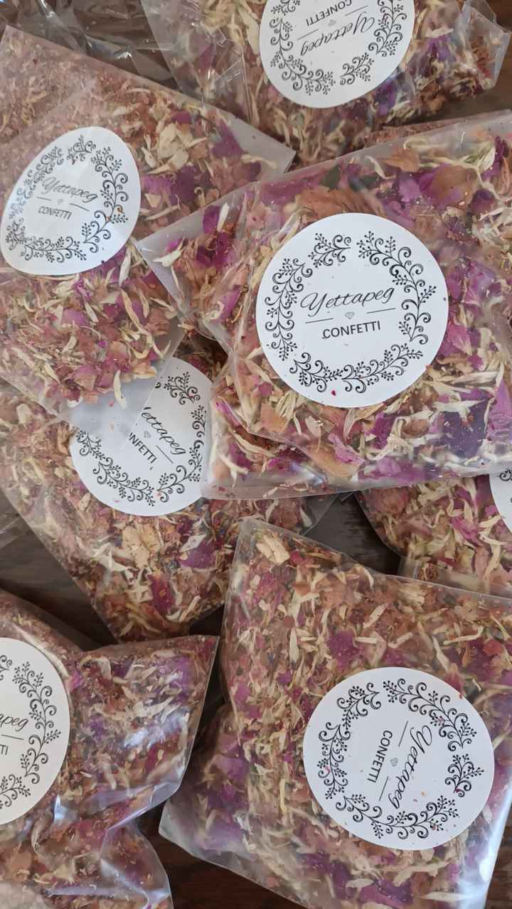 Confettis fleurs séchées ? - 1
