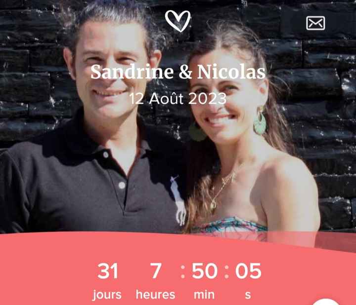 j - 1 mois !!! - 1