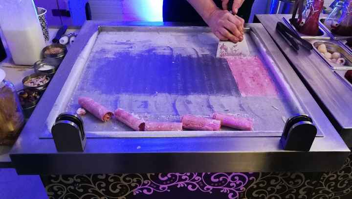 Qui a choisi de faire un vin d'honneur sucré ? - 2