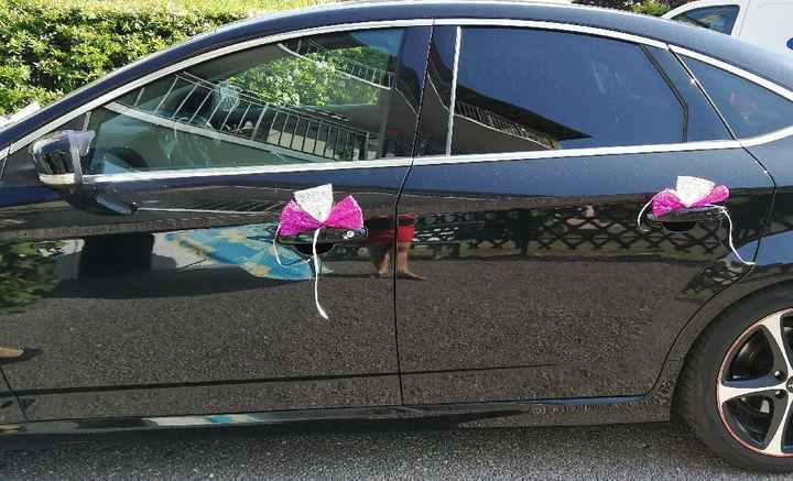 Euh... qui est censé s’occuper de la déco des voitures?? - 2