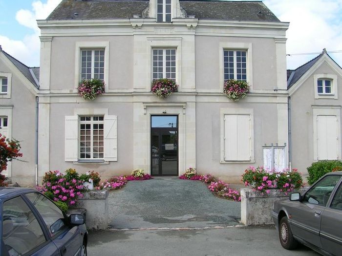La Mairie de Saint Jean des Mauvrets