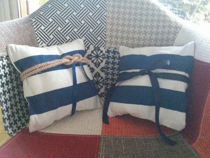 Nouvelles du coussin d'alliances à offrir ! - 1