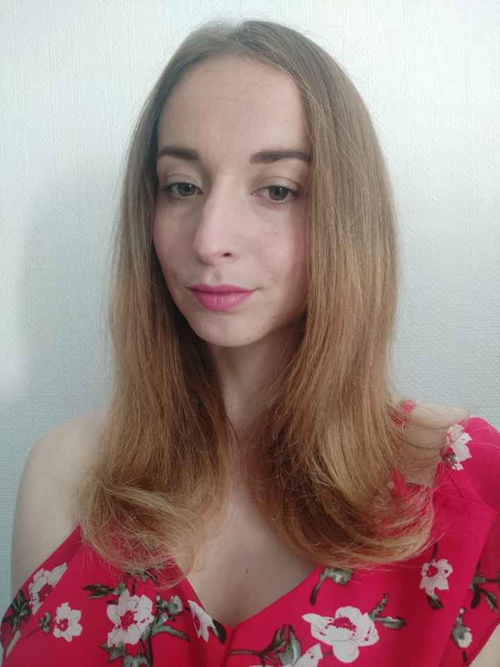 Coiffure cheveux mi-longs - 1