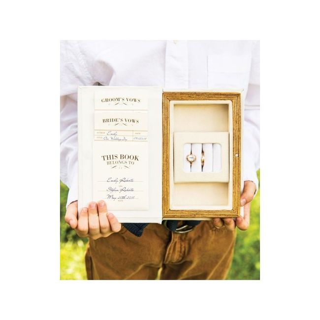 mariage sur le theme de la litterature ou du livre 14