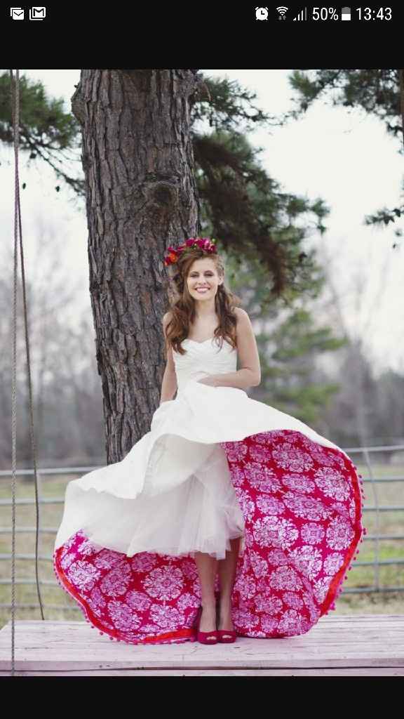  Que pensez vous d'une robe avec un peu de couleur? - 1