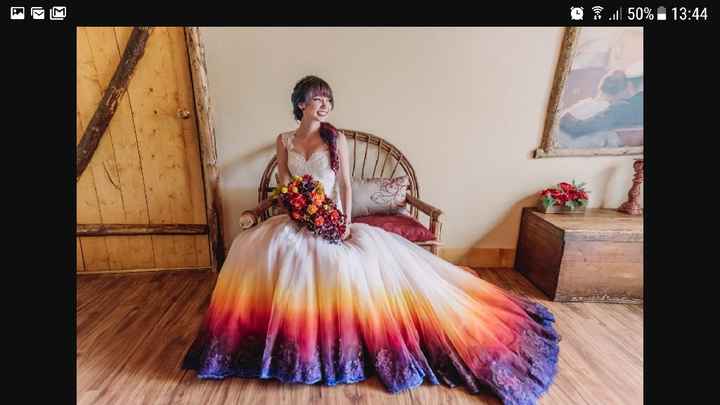  Que pensez vous d'une robe avec un peu de couleur? - 3