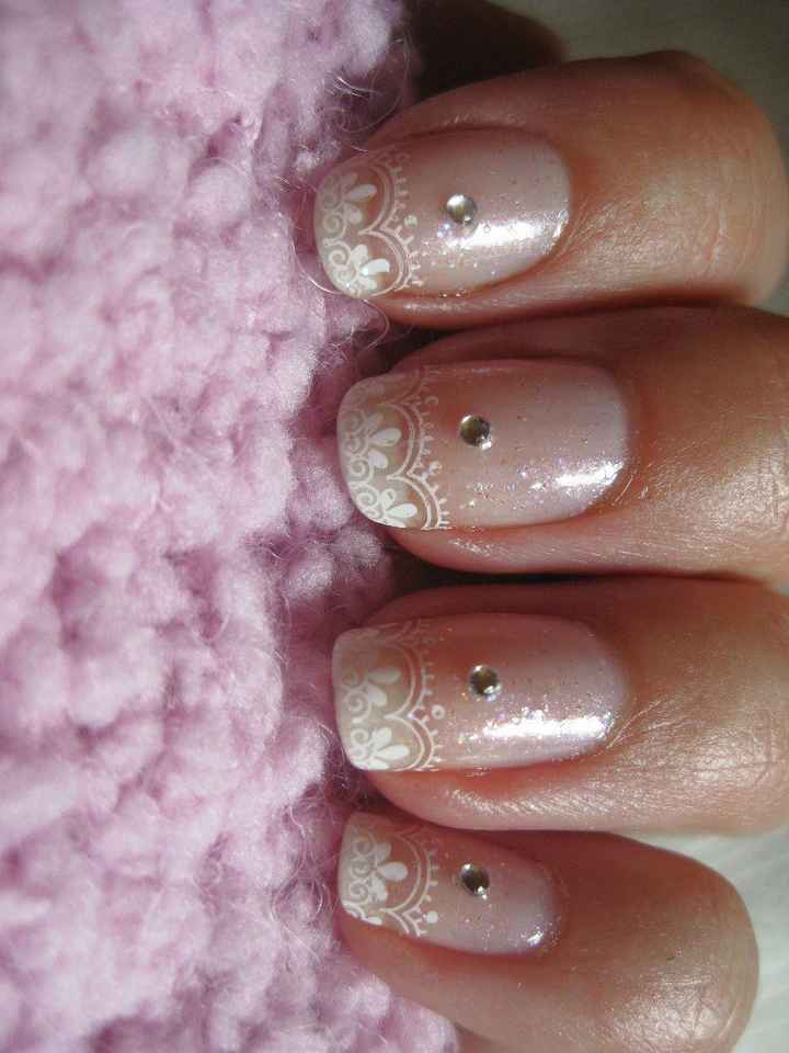 Et pourquoi pas une manucure en dentelle? - 7