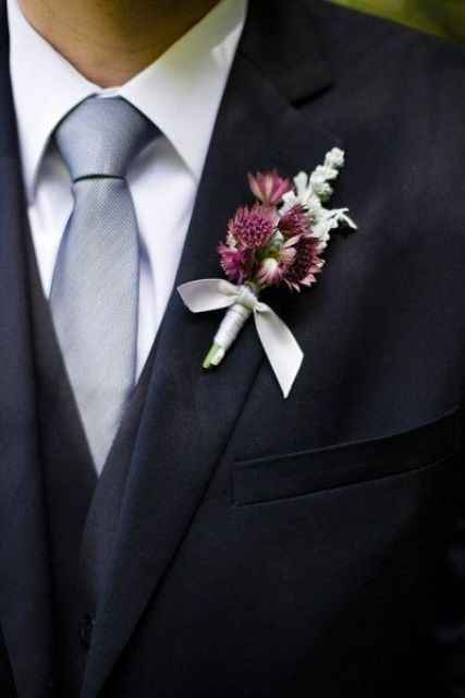 Une boutonnière en fleures fraiches pour monsieur! - 2