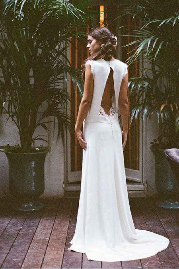 Robe de mariée avec un dos original - 4