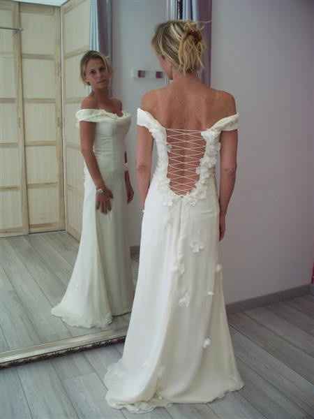 Robe de mariée avec un dos original - 5