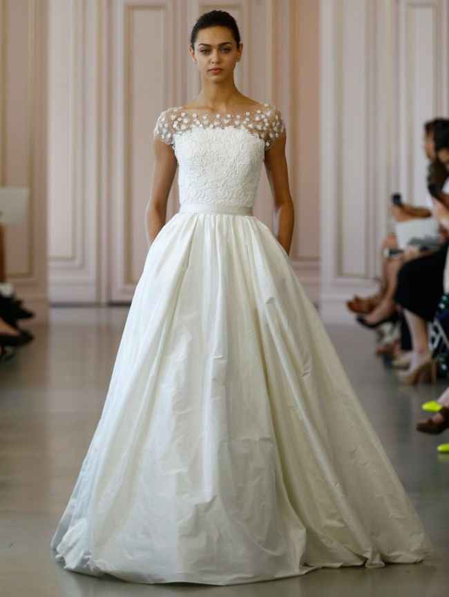 Séléction robe de mariée avec des broderies - 2