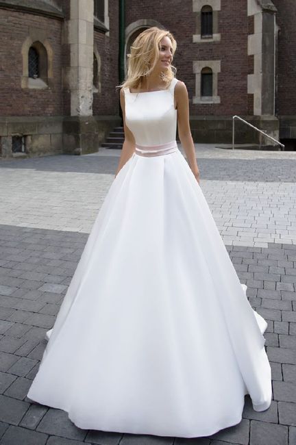  Robe de mariée satin - 6