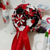 Mon bouquet de mariée et la boutonnière de mon homme thème las vegas casino! - 1