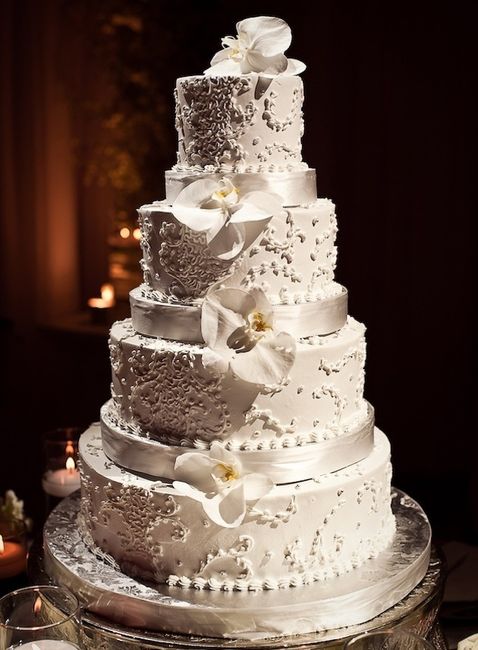 Notre wedding cake