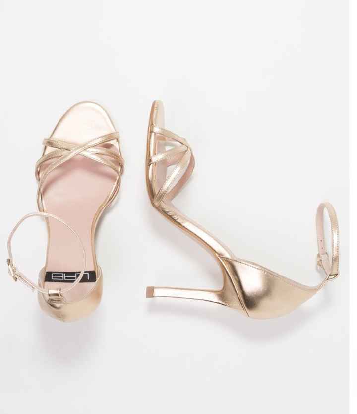 Chaussures trouvees enfin - 1