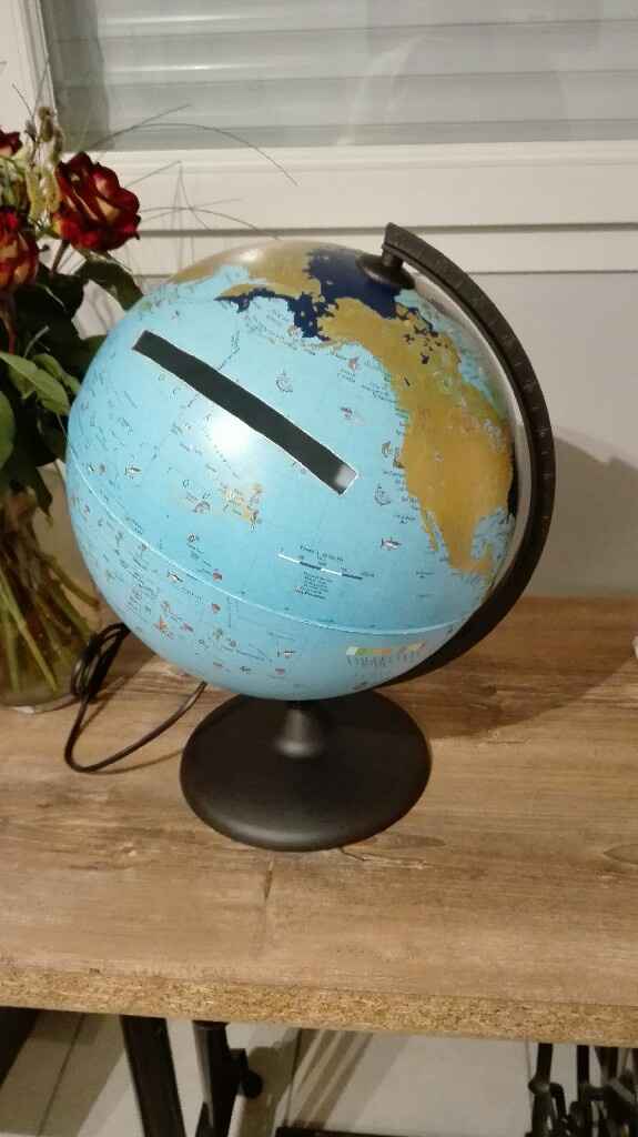 Urne globe terrestre - 1