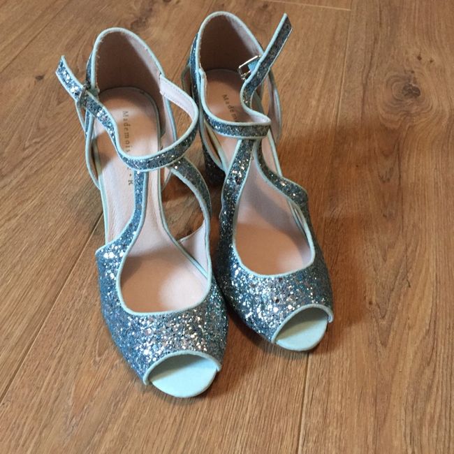 The chaussures - 1
