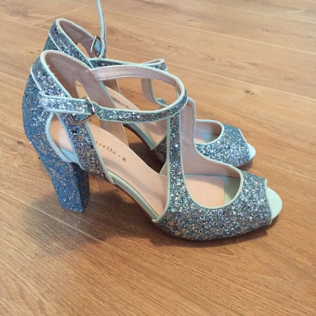 The chaussures - 2
