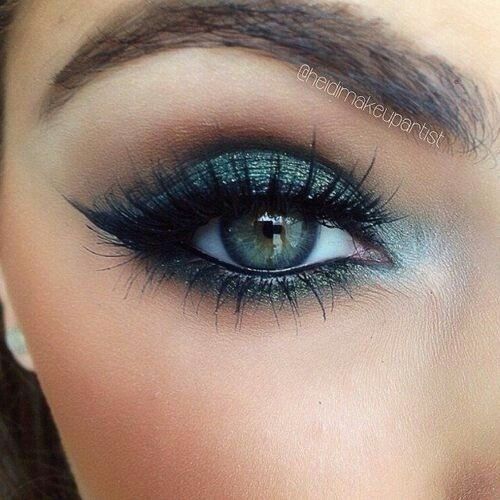 maquillage yeux bleus