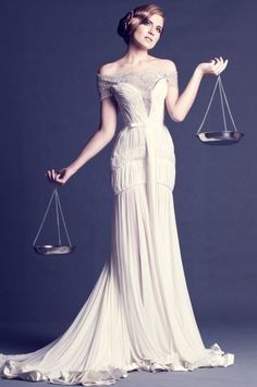 robe zodiac