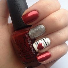 nailart saint valentin