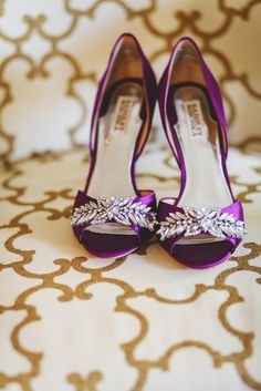 chaussures violettes