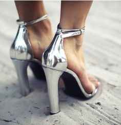 chaussure argenté