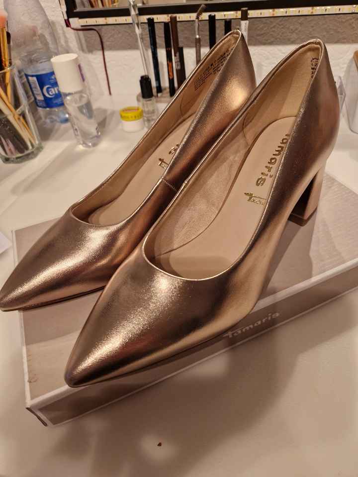 Les chaussures 🙈 - 2