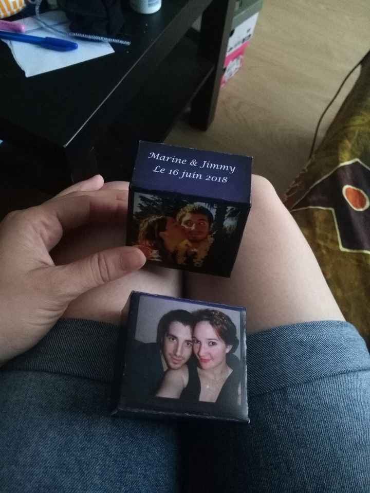 Les contenant à M&'s (à la place de des dragées)