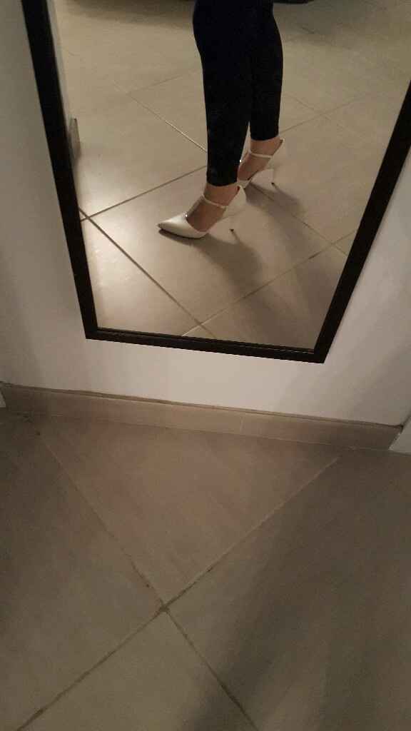 Chaussures trouvées  - 2