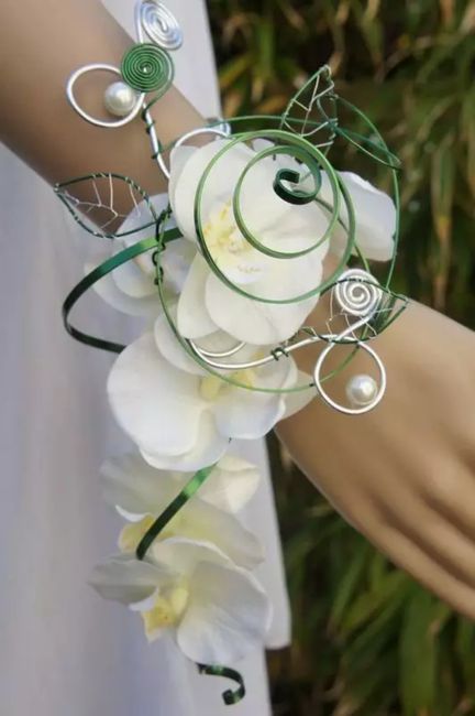 Bracelet bouquet contre bouquet traditionnel (suite) 1