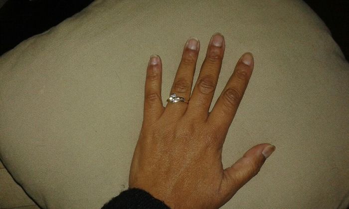 C est officiel je suis fiancée... - 2