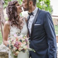 Cheveux attachés ou détachés pour le mariage ? - 1