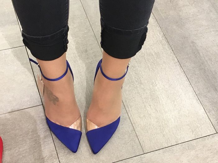 Avis couleur chaussures - 1
