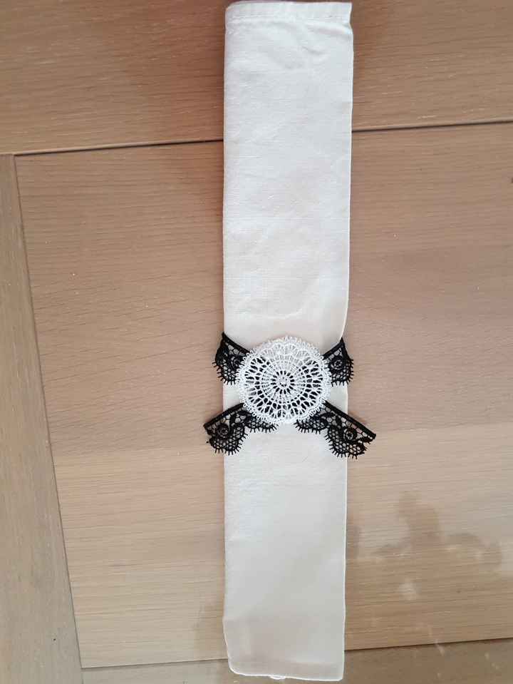 Rond serviette fleurs - 1