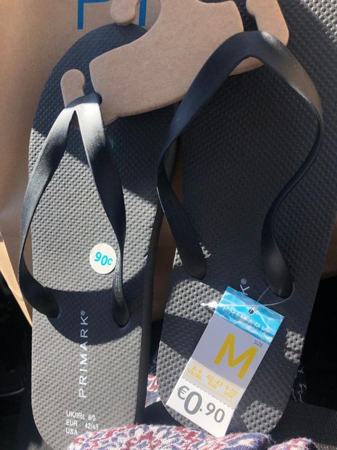 Cadeaux invites tongs 2