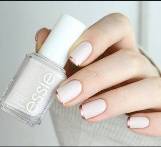 Couleur vernis pour les ongles mains et pieds? 2