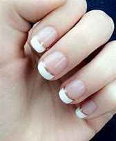 Verni french ou en couleur pour vous les filles ? 2