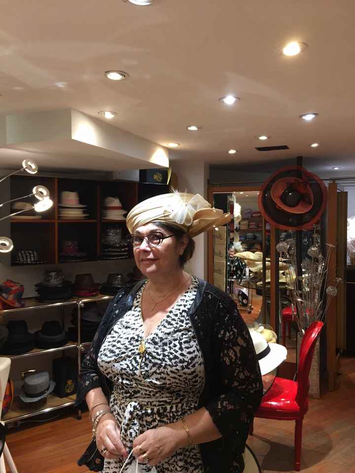Mon chapeau tenue mairie - 2