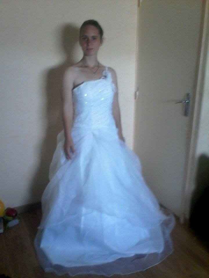 Merci à mon petit frère/garçon d'honneur pour la photo!
