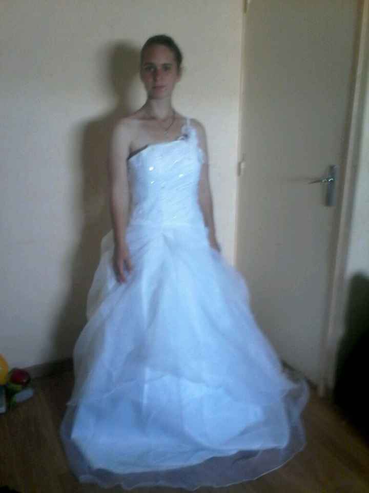 Ma robe est trop longue... c'est grave docteur ?! - 1