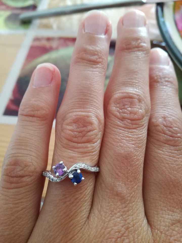 Et vous à quoi ressemble votre bague de fiançailles ? - 1