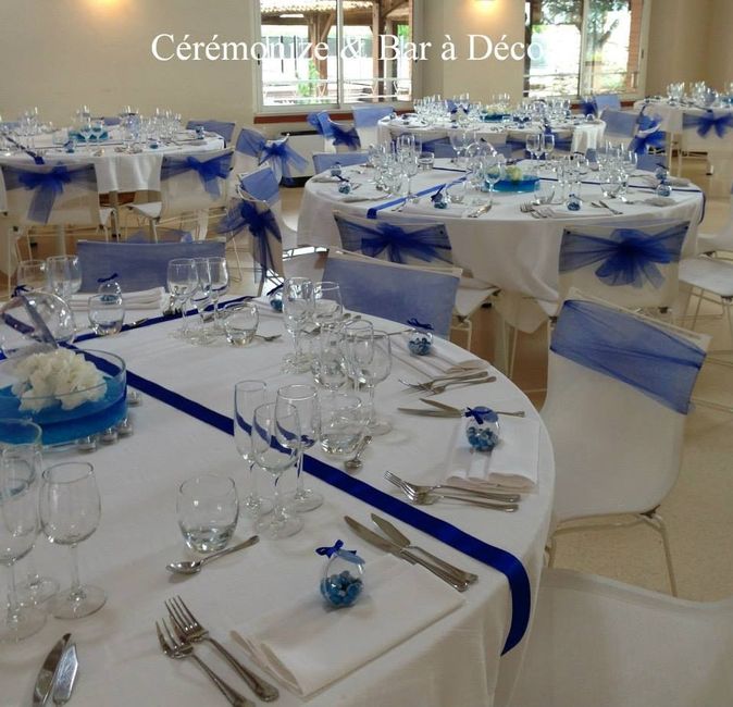 table blanc bleu