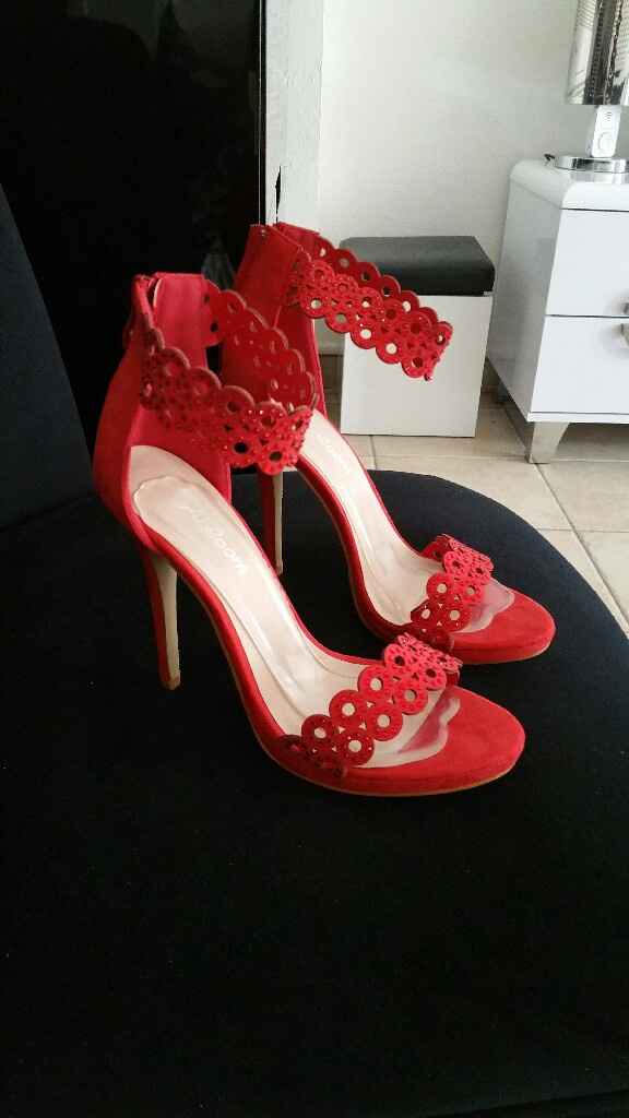 Montrez moi vos chaussures 👠 ? - 1